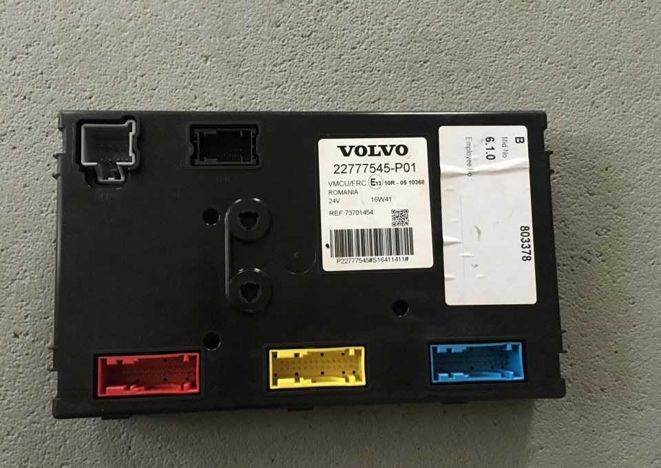 STEROWNIK KOMPUTER VOLVO 73707684 24V VMCU E13 - Centralina electrónica para Camião: foto 2 STEROWNIK KOMPUTER VOLVO 73707684 24V VMCU E13 - Centralina electrónica para Camião: foto 2