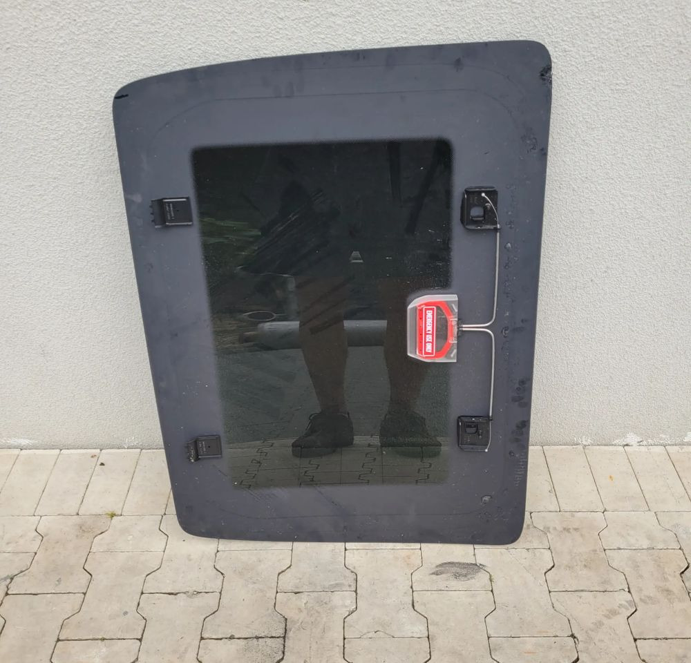 SZYBERDACH VOLVO FH4 - Carroceria e exterior: foto 2 SZYBERDACH VOLVO FH4 - Carroceria e exterior: foto 2