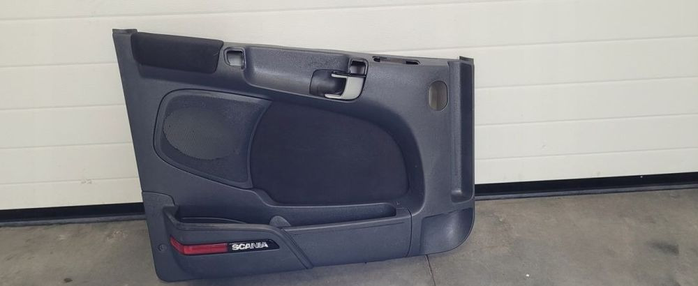 TACPICERKA DRZWI LH. SCANIA R XPI 1486792 - Porta e peças para Camião: foto 1 TACPICERKA DRZWI LH. SCANIA R XPI 1486792 - Porta e peças para Camião: foto 1