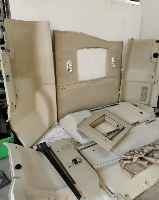 TAPICERKI MERCEDES ACTROS MP4 GIGA BDF KLIMA POS. - Cabine e interior para Camião: foto 3 TAPICERKI MERCEDES ACTROS MP4 GIGA BDF KLIMA POS. - Cabine e interior para Camião: foto 3