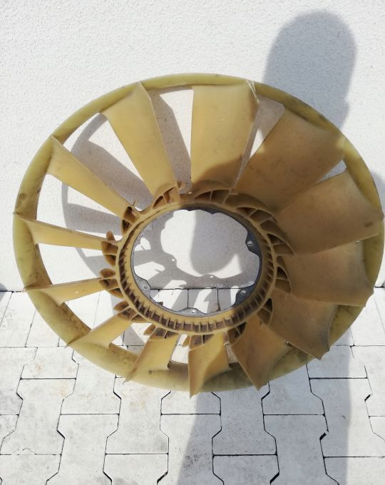 WENTYLATOR MERCEDES ACTROS MP4 A 4712050606-004 - Ventilador para Camião: foto 2 WENTYLATOR MERCEDES ACTROS MP4 A 4712050606-004 - Ventilador para Camião: foto 2