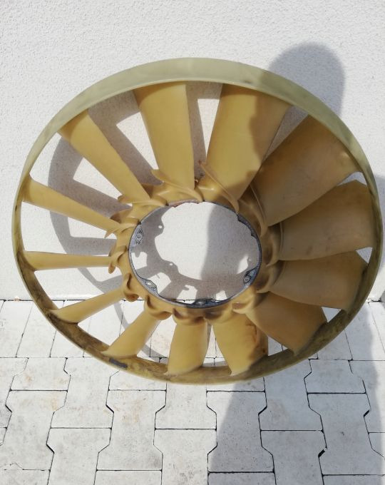 WENTYLATOR MERCEDES ACTROS MP4 A 4712050606-004 - Ventilador para Camião: foto 1 WENTYLATOR MERCEDES ACTROS MP4 A 4712050606-004 - Ventilador para Camião: foto 1
