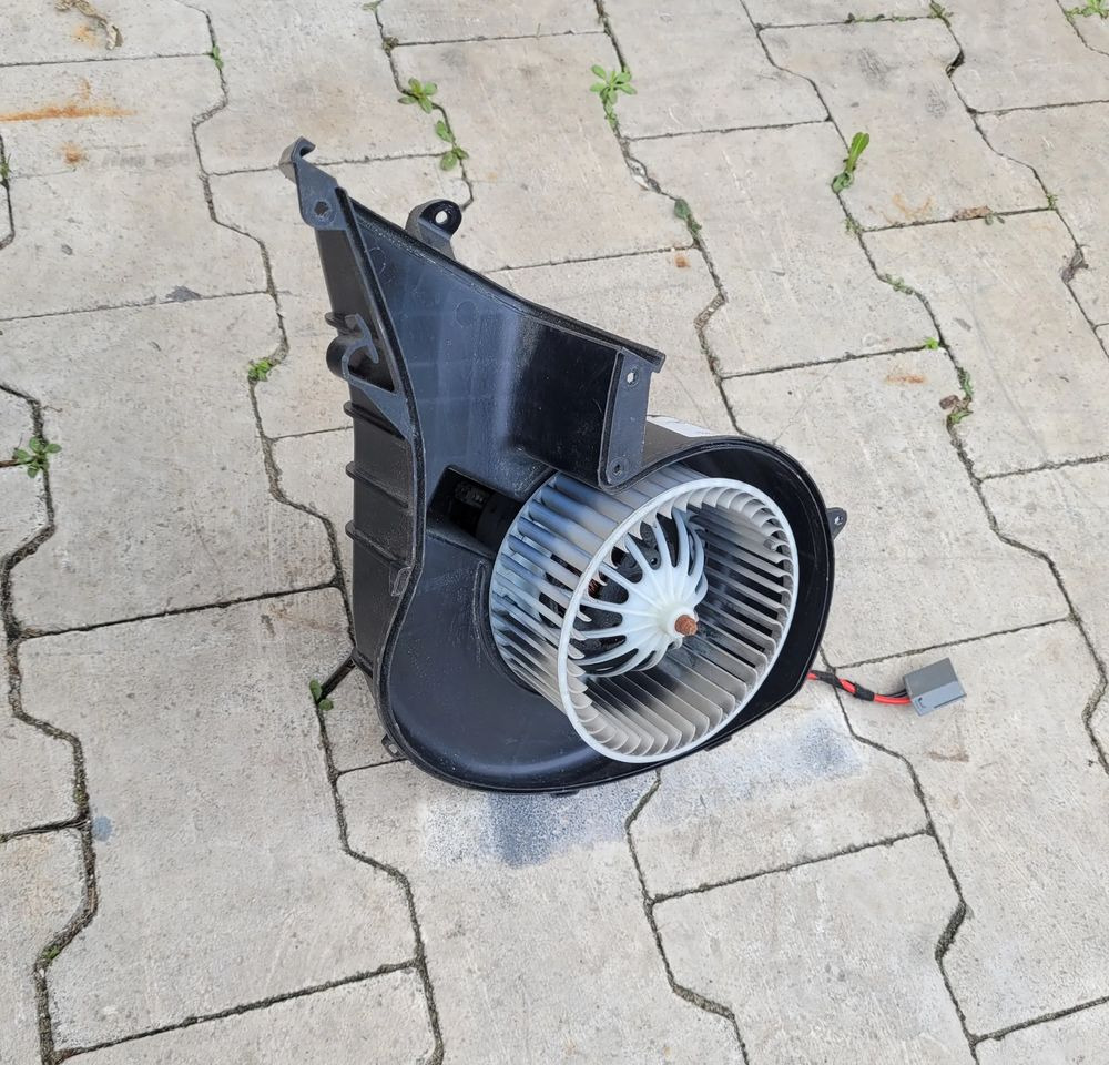 WENTYLATOR NAGRZEWNICY VOLVO FH4 ORYGINAŁ - Sistema de arrefecimento: foto 2 WENTYLATOR NAGRZEWNICY VOLVO FH4 ORYGINAŁ - Sistema de arrefecimento: foto 2