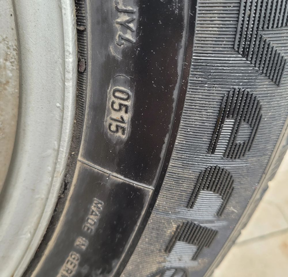 ZAPAS KOLO SPRINTER CRAFTER 235/65 R16C GOODYEAR - Roda completa para Veículo comercial: foto 2 ZAPAS KOLO SPRINTER CRAFTER 235/65 R16C GOODYEAR - Roda completa para Veículo comercial: foto 2