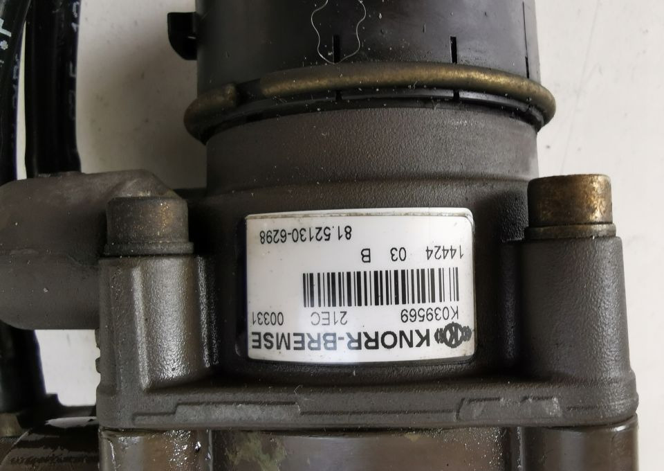 ZAWÓR GŁÓWNY HAMULCA MAN TGX TGS E6 81. 52130-6298 - Válvula de freio para Camião: foto 2 ZAWÓR GŁÓWNY HAMULCA MAN TGX TGS E6 81. 52130-6298 - Válvula de freio para Camião: foto 2