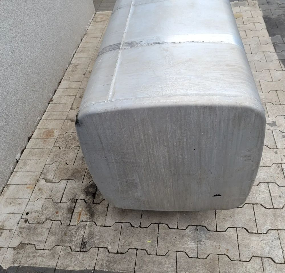 ZBIORNIK PALIWA DAF XF 1000L 225X70X70CM. - Tanque de combustível para Camião: foto 3 ZBIORNIK PALIWA DAF XF 1000L 225X70X70CM. - Tanque de combustível para Camião: foto 3