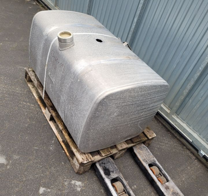 ZBIORNIK PALIWA DAF XF CF 430L 1681824 Euro6 - Tanque de combustível para Camião: foto 2 ZBIORNIK PALIWA DAF XF CF 430L 1681824 Euro6 - Tanque de combustível para Camião: foto 2