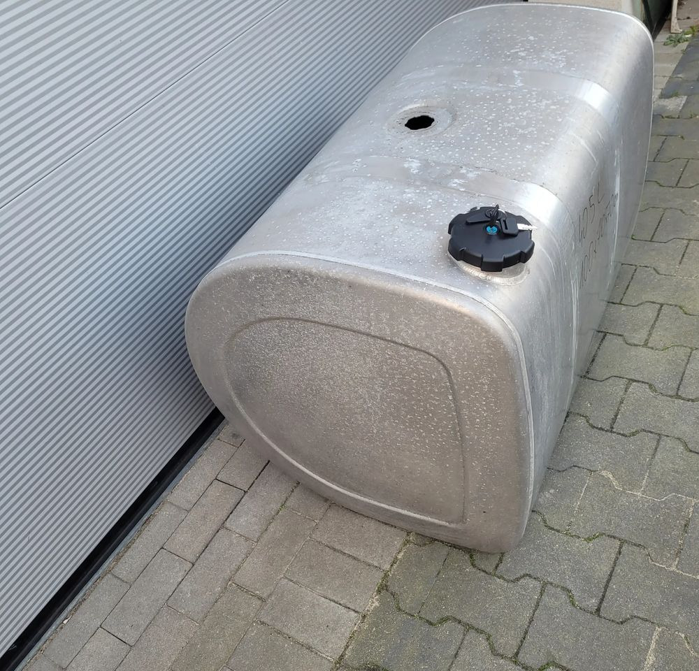 ZBIORNIK PALIWA VOLVO FH4 21516447 405L ORYGINAŁ CHWALIM116 - Tanque de combustível para Camião: foto 3 ZBIORNIK PALIWA VOLVO FH4 21516447 405L ORYGINAŁ CHWALIM116 - Tanque de combustível para Camião: foto 3