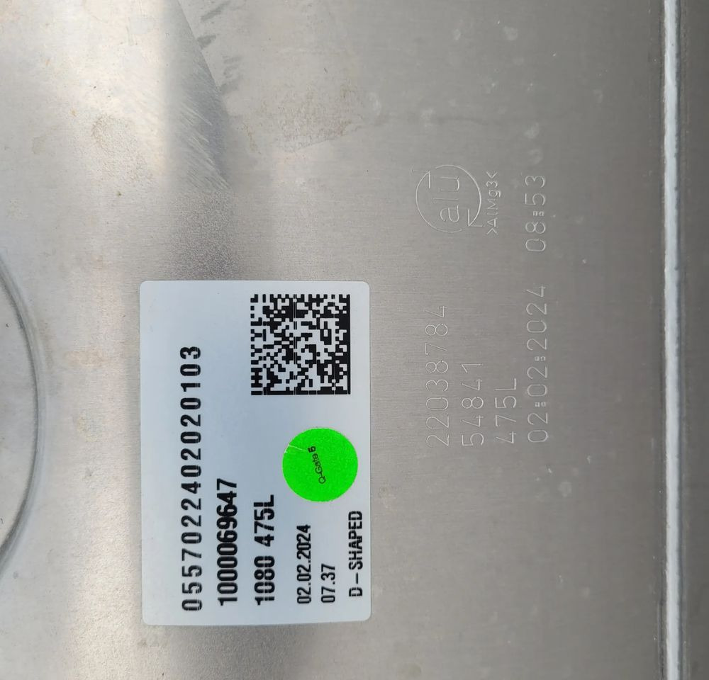 ZBIORNIK PALIWA VOLVO FH4 FH5 GAMA 150X55X68 CM 475L 22038784 CHWALIM116 - Tanque de combustível para Camião: foto 4 ZBIORNIK PALIWA VOLVO FH4 FH5 GAMA 150X55X68 CM 475L 22038784 CHWALIM116 - Tanque de combustível para Camião: foto 4