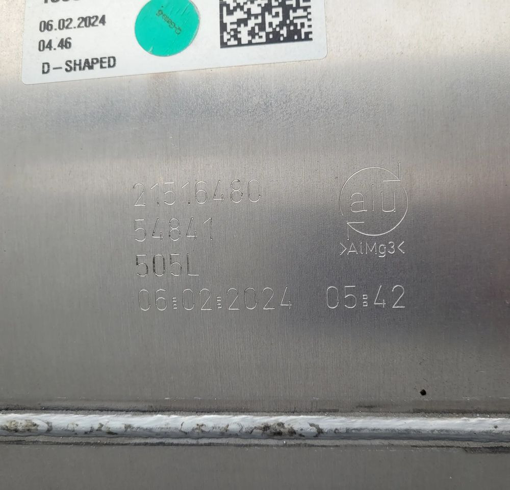 ZBIORNIK PALIWA VOLVO FH4 FH5 GAMA 160x55x68cm 505L 21516480 CHWALIM116 - Tanque de combustível para Camião: foto 4 ZBIORNIK PALIWA VOLVO FH4 FH5 GAMA 160x55x68cm 505L 21516480 CHWALIM116 - Tanque de combustível para Camião: foto 4