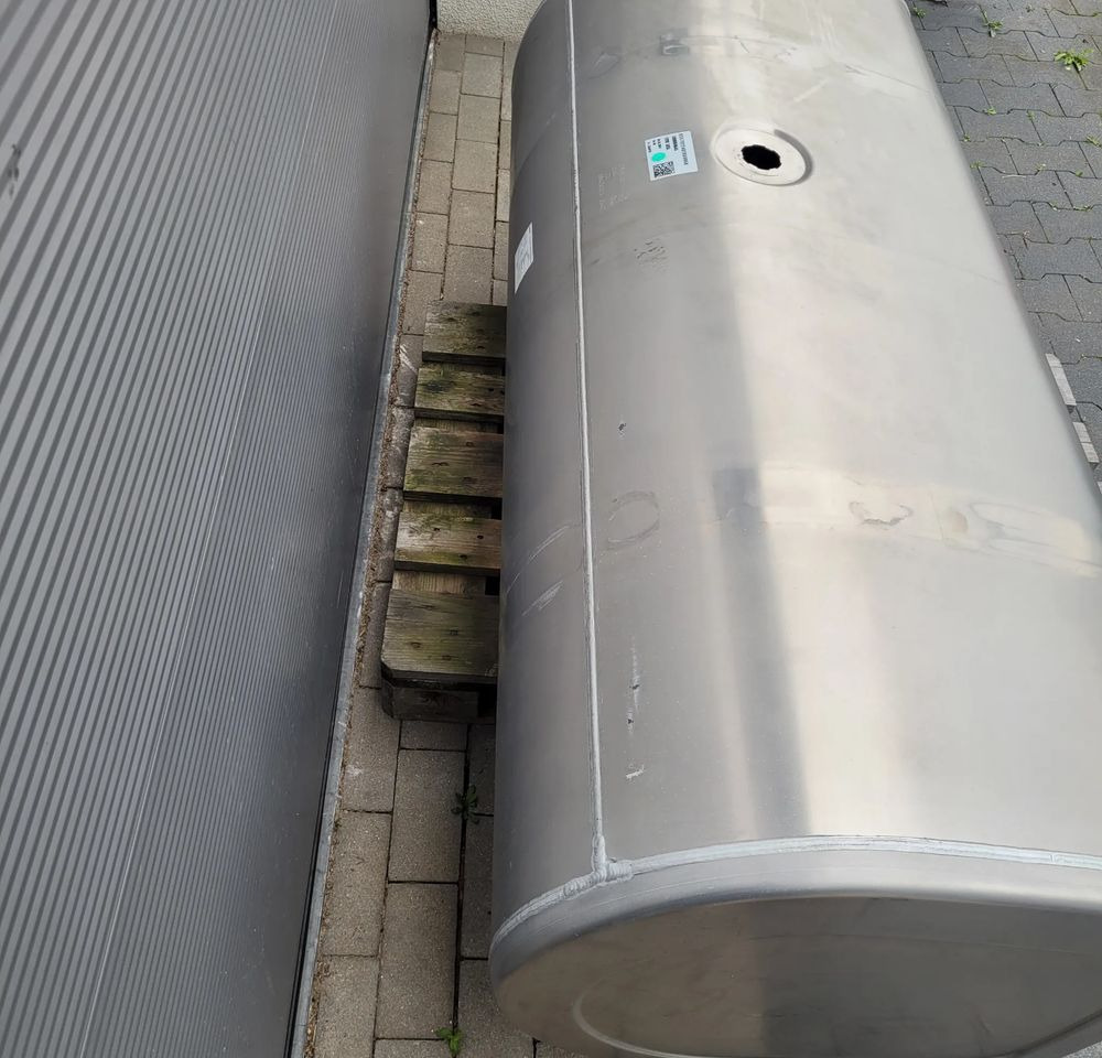 ZBIORNIK PALIWA VOLVO FH4 FH5 GAMA 160x55x68cm 505L 21516480 CHWALIM116 - Tanque de combustível para Camião: foto 5 ZBIORNIK PALIWA VOLVO FH4 FH5 GAMA 160x55x68cm 505L 21516480 CHWALIM116 - Tanque de combustível para Camião: foto 5