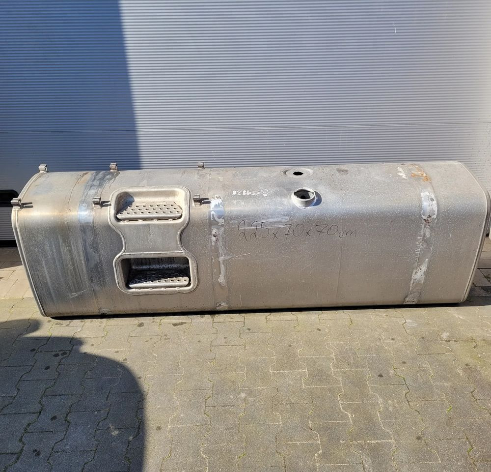 ZBIORNIK PALIWA VOLVO FH4 RENAULT 21442020 900L ORYGINAŁ CHWALIM116 - Sistema de combustível para Camião: foto 1 ZBIORNIK PALIWA VOLVO FH4 RENAULT 21442020 900L ORYGINAŁ CHWALIM116 - Sistema de combustível para Camião: foto 1