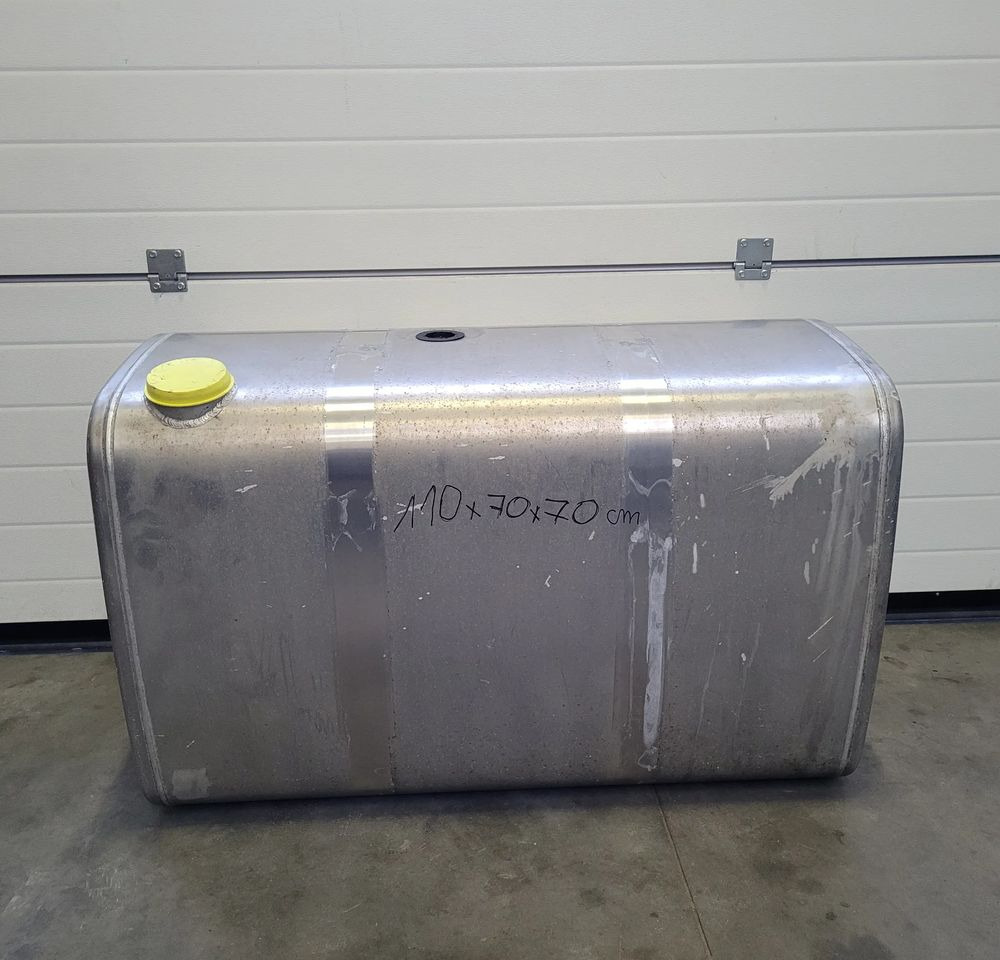 ZBIORNIK PALIWA VOLVO FH4 RENAULT 21516448 450L 110X70X70 - Sistema de combustível para Camião: foto 1 ZBIORNIK PALIWA VOLVO FH4 RENAULT 21516448 450L 110X70X70 - Sistema de combustível para Camião: foto 1