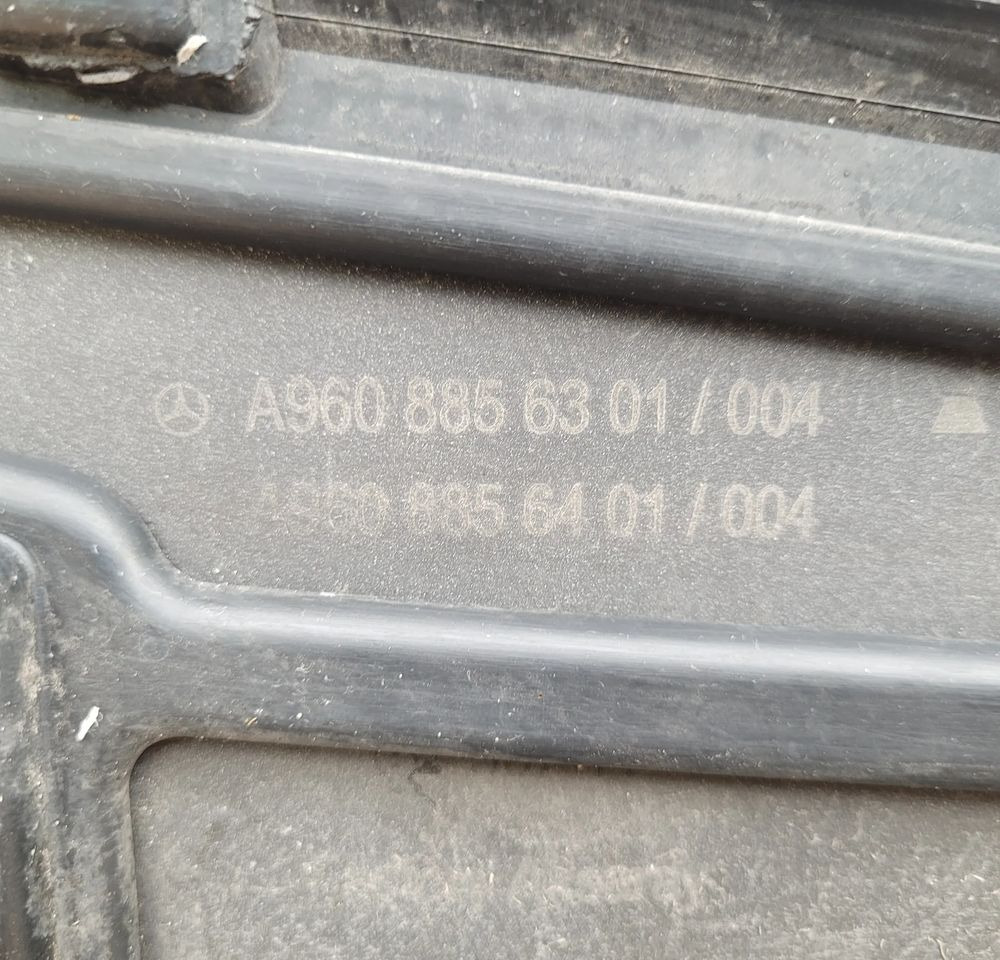 ZDERZAK MERCEDES ACTROS MP4 MP5 ORYGINAŁ A9608856301 CHWALIM116 - Carroceria e exterior para Camião: foto 5 ZDERZAK MERCEDES ACTROS MP4 MP5 ORYGINAŁ A9608856301 CHWALIM116 - Carroceria e exterior para Camião: foto 5