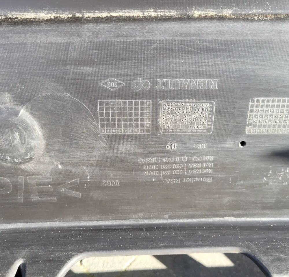 ZDERZAK RENAULT MASTER 3 ORYGINAL - Para-choque para Veículo comercial: foto 5 ZDERZAK RENAULT MASTER 3 ORYGINAL - Para-choque para Veículo comercial: foto 5