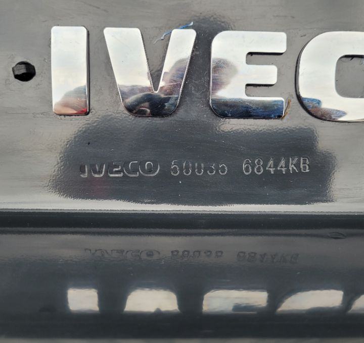 ZDERZAK TYL BELKA IVECO DAILY NM. ORYGINAL 500356844kb - Para-choque para Veículo comercial: foto 4 ZDERZAK TYL BELKA IVECO DAILY NM. ORYGINAL 500356844kb - Para-choque para Veículo comercial: foto 4