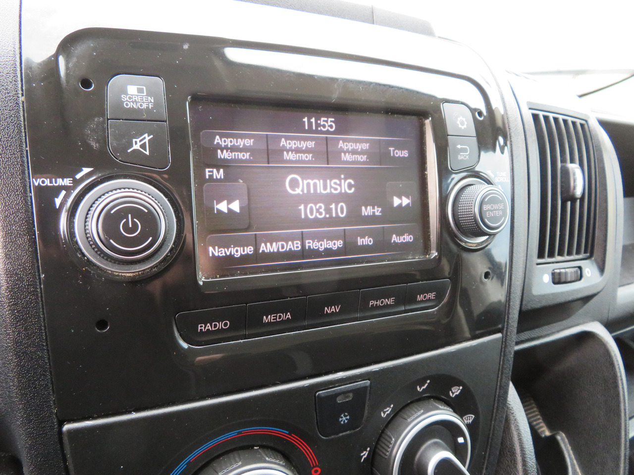 Furgão compacto Citroën Jumper 2.2 BlueHDi - L1H1: foto 13