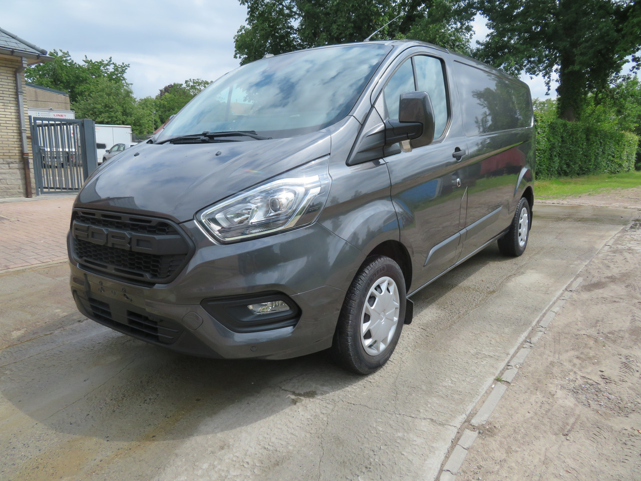 FORD Transit Custom 2.0tdci TREND - L2 - Furgão compacto: foto 3 FORD Transit Custom 2.0tdci TREND - L2 - Furgão compacto: foto 3