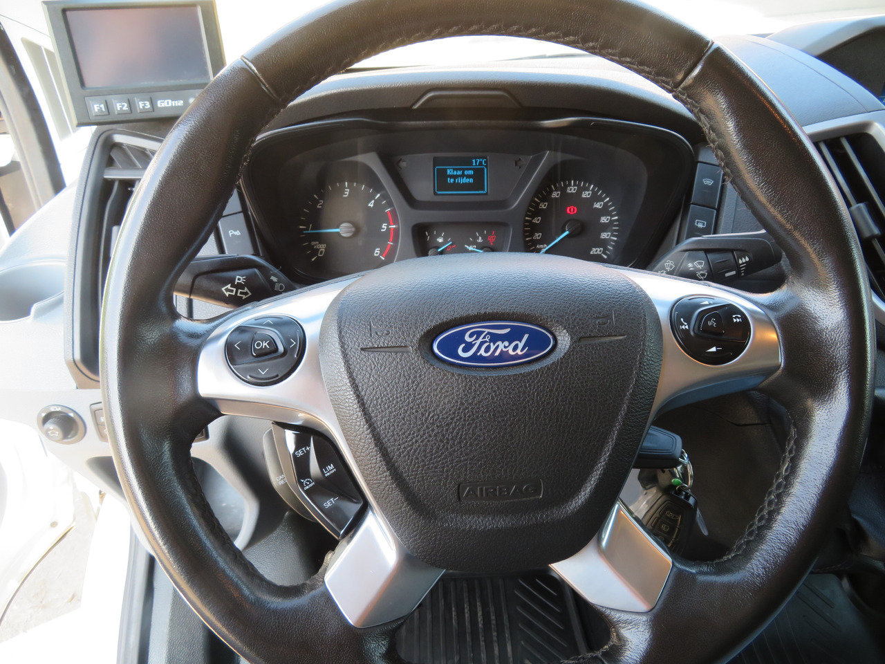 Furgão Ford Transit 2.0TDCi: foto 18
