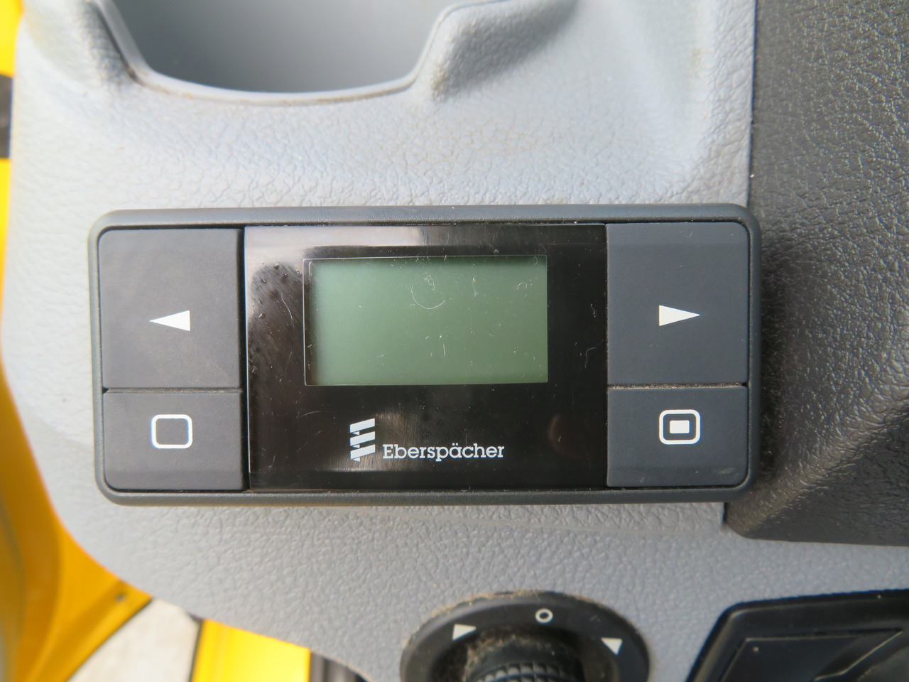 Furgão Ford Transit 2.0tdci - L2H2 Ingericht: foto 18