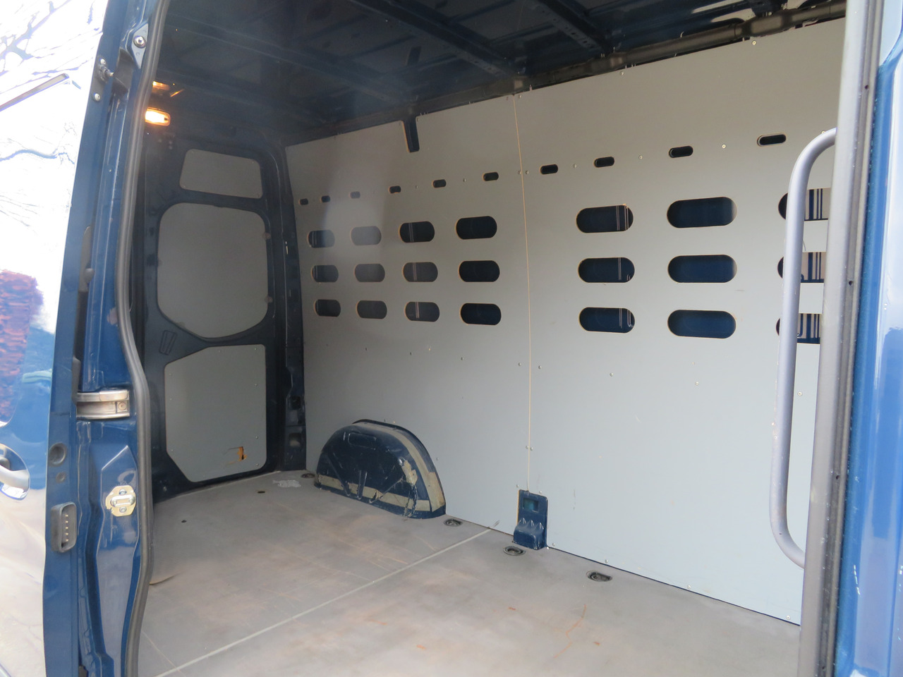 Locação financeira de Mercedes-Benz Sprinter 311CDi Mercedes-Benz Sprinter 311CDi: foto 9