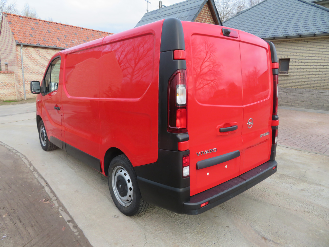 Opel Vivaro 1.6CDTI BI-Turbo - L1H1 - Furgão compacto: foto 5 Opel Vivaro 1.6CDTI BI-Turbo - L1H1 - Furgão compacto: foto 5