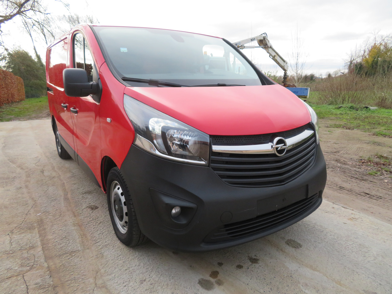 Opel Vivaro 1.6CDTI BI-Turbo - L1H1 - Furgão compacto: foto 1 Opel Vivaro 1.6CDTI BI-Turbo - L1H1 - Furgão compacto: foto 1