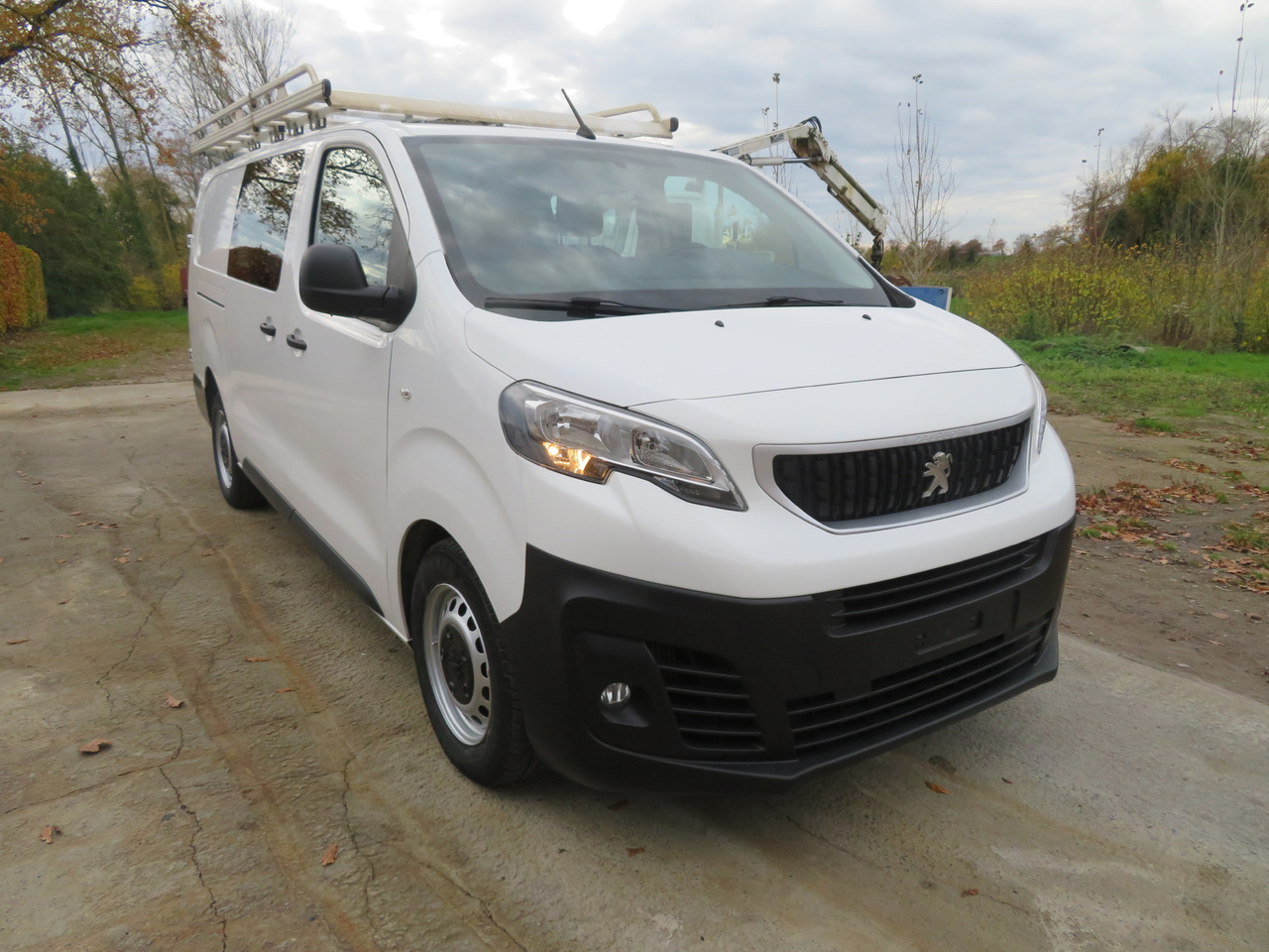 Peugeot Expert 2.0 BlueHDi - L3 - dubbel cabine - Furgão, Carrinha cabine dupla: foto 1 Peugeot Expert 2.0 BlueHDi - L3 - dubbel cabine - Furgão, Carrinha cabine dupla: foto 1