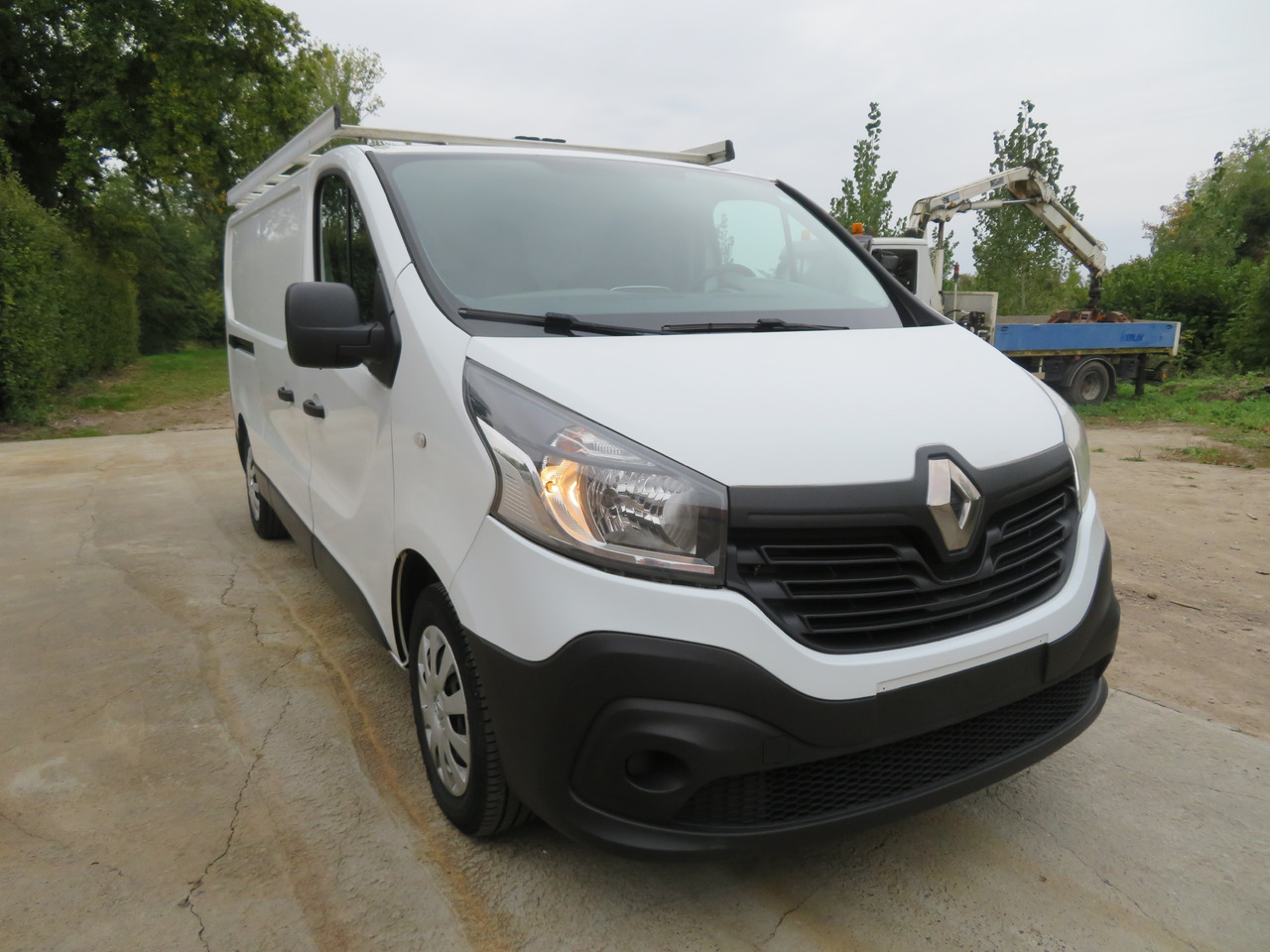 Renault Trafic 1.6dCi Grand Confort - L2H1 - Furgão compacto: foto 1 Renault Trafic 1.6dCi Grand Confort - L2H1 - Furgão compacto: foto 1