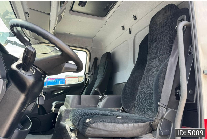 Mercedes-Benz Atego 1623 Day Cab, Euro 6, / Frigoblock / TOP condition - Camião frigorífico: foto 5 Mercedes-Benz Atego 1623 Day Cab, Euro 6, / Frigoblock / TOP condition - Camião frigorífico: foto 5