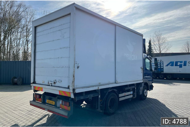 Mercedes-Benz Atego 816 Day Cab, Euro 5, BDF / EPS automatic / standklima / Hydraulic system - Camião transportador de contêineres/ Caixa móvel: foto 3 Mercedes-Benz Atego 816 Day Cab, Euro 5, BDF / EPS automatic / standklima / Hydraulic system - Camião transportador de contêineres/ Caixa móvel: foto 3