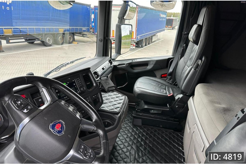 Tractor Scania S650 Topline, Euro 6, 6x2 / Retarder / Standklima / PTO / Leather / Sliding 5th wheel, Intarder: foto 10