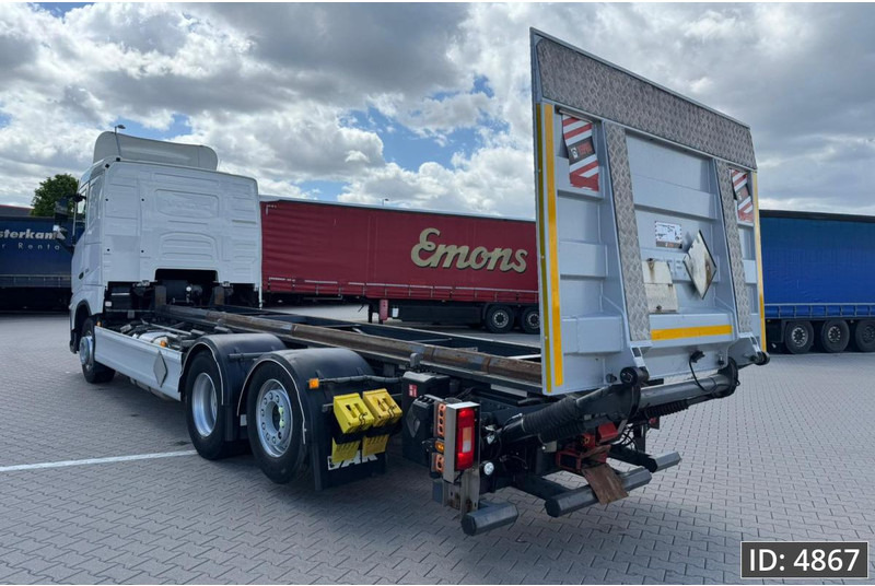 Volvo FH 500 Globetrotter, Euro 6, / 6x2 / Hydraulic body / frame 7.4 m / Tail lift - Camião transportador de contêineres/ Caixa móvel: foto 2 Volvo FH 500 Globetrotter, Euro 6, / 6x2 / Hydraulic body / frame 7.4 m / Tail lift - Camião transportador de contêineres/ Caixa móvel: foto 2