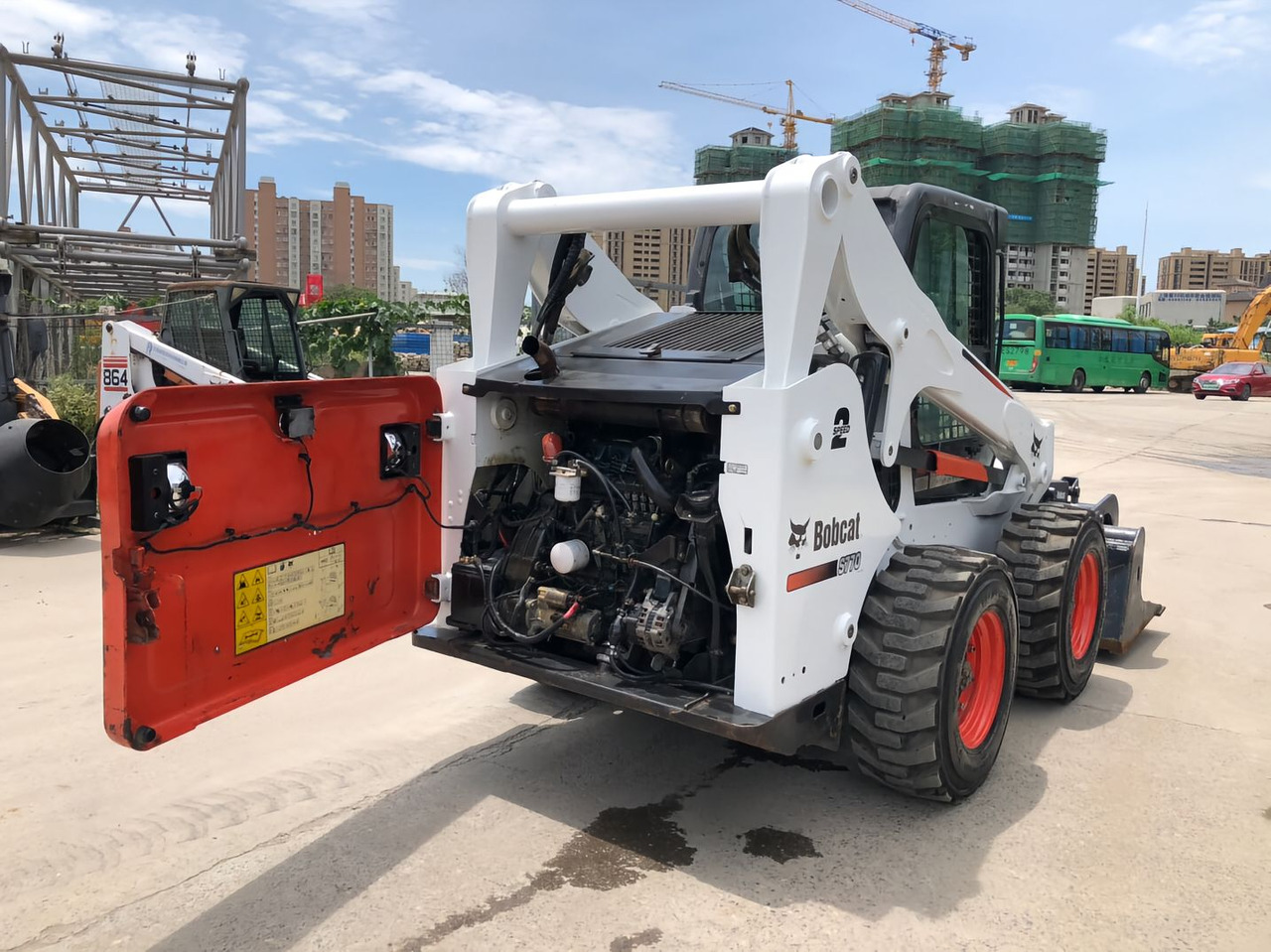 BOBCAT Skid Steer Loader S770 Click for Discount - Mini pá carregadora: foto 2 BOBCAT Skid Steer Loader S770 Click for Discount - Mini pá carregadora: foto 2