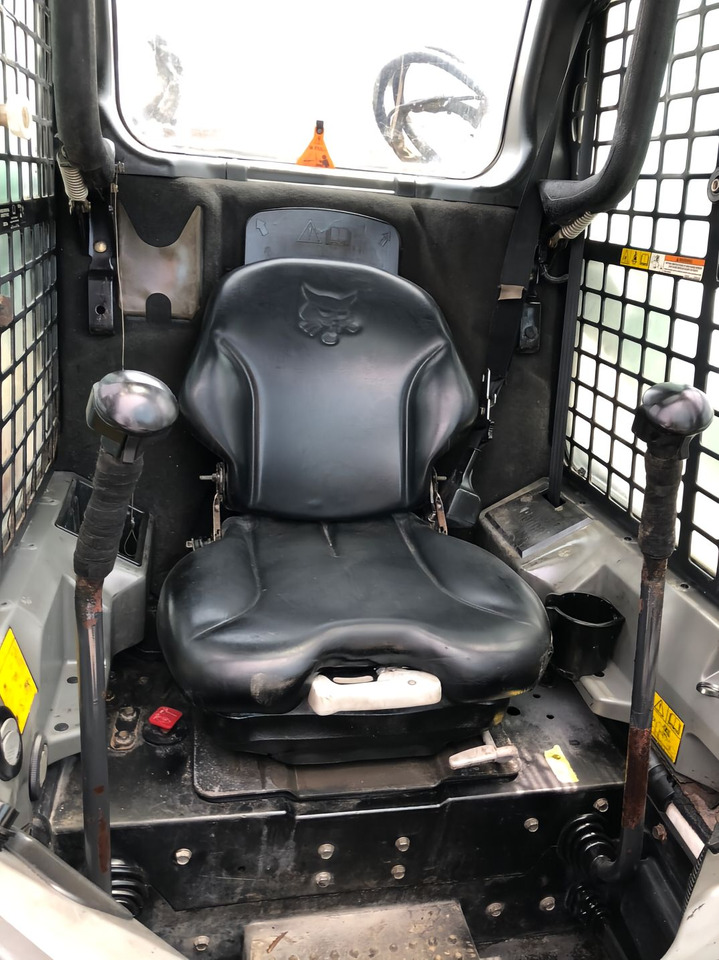 BOBCAT Skid Steer Loader S770 Click for Discount - Mini pá carregadora: foto 3 BOBCAT Skid Steer Loader S770 Click for Discount - Mini pá carregadora: foto 3