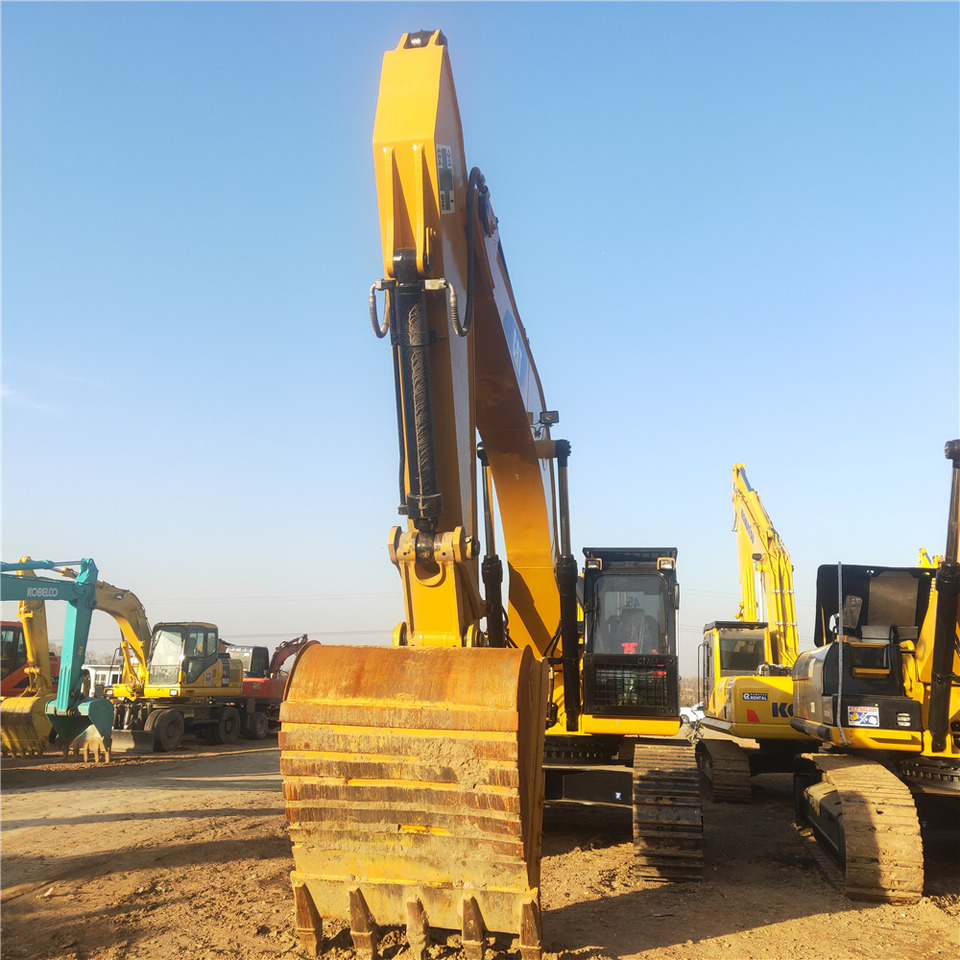 CATERPILLAR 340D2 - Escavadora de rastos: foto 2 CATERPILLAR 340D2 - Escavadora de rastos: foto 2