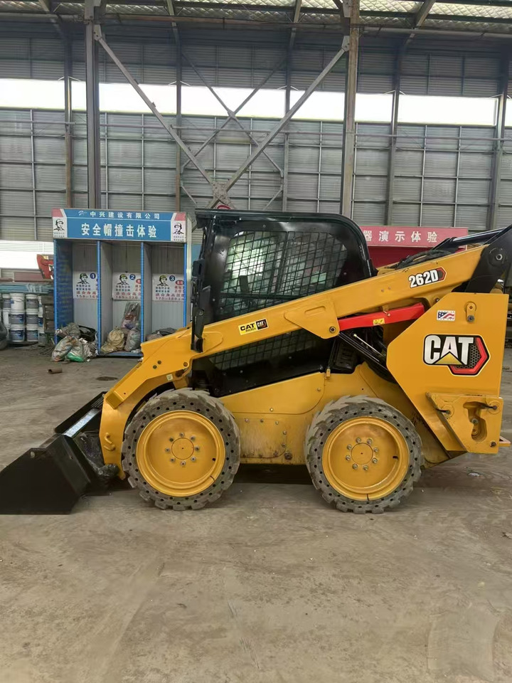 CATERPILLAR CAT260D Skid Steer Loader - Mini pá carregadora: foto 5 CATERPILLAR CAT260D Skid Steer Loader - Mini pá carregadora: foto 5