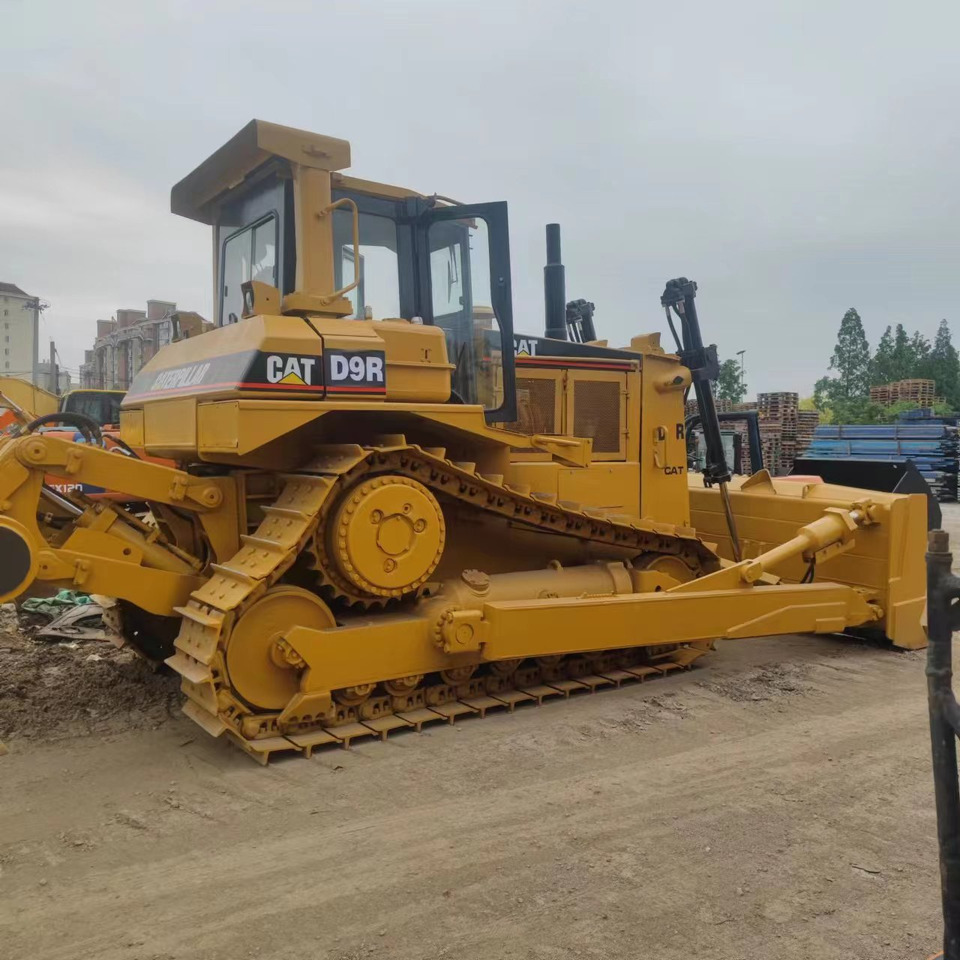 CATERPILLAR D9R - Buldôzer: foto 1 CATERPILLAR D9R - Buldôzer: foto 1
