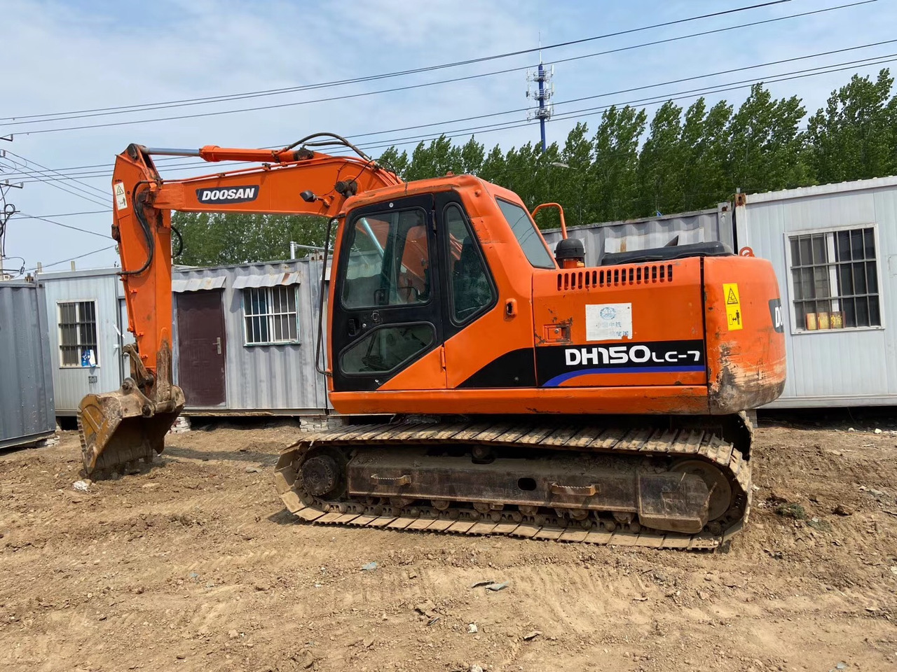 DOOSAN DH150LC-7 - Escavadora de rastos: foto 1 DOOSAN DH150LC-7 - Escavadora de rastos: foto 1