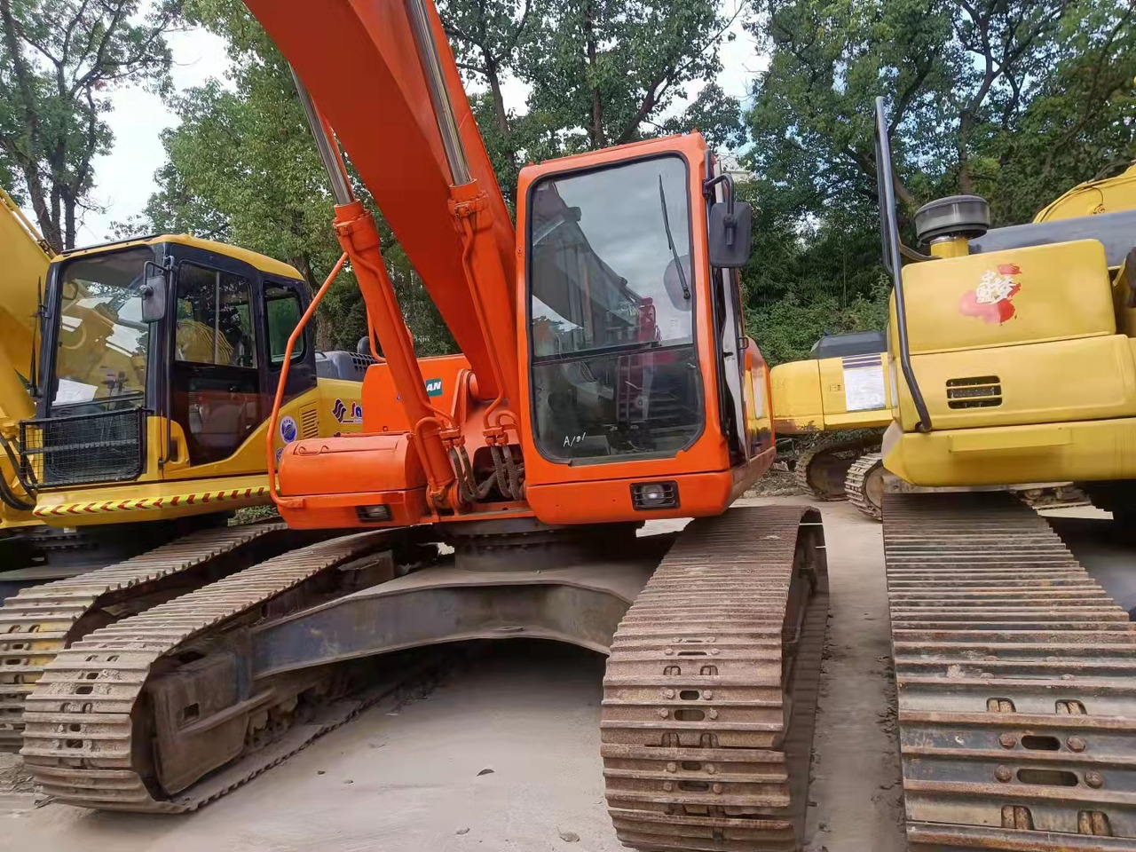 DOOSAN DH300LC-7 - Escavadora de rastos: foto 5 DOOSAN DH300LC-7 - Escavadora de rastos: foto 5
