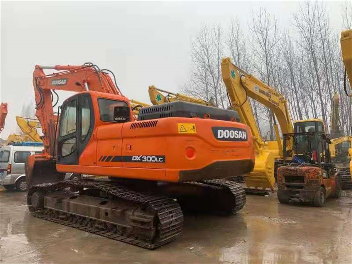 DOOSAN Excavator DX300 Click Here for Discount - Escavadeira: foto 4 DOOSAN Excavator DX300 Click Here for Discount - Escavadeira: foto 4