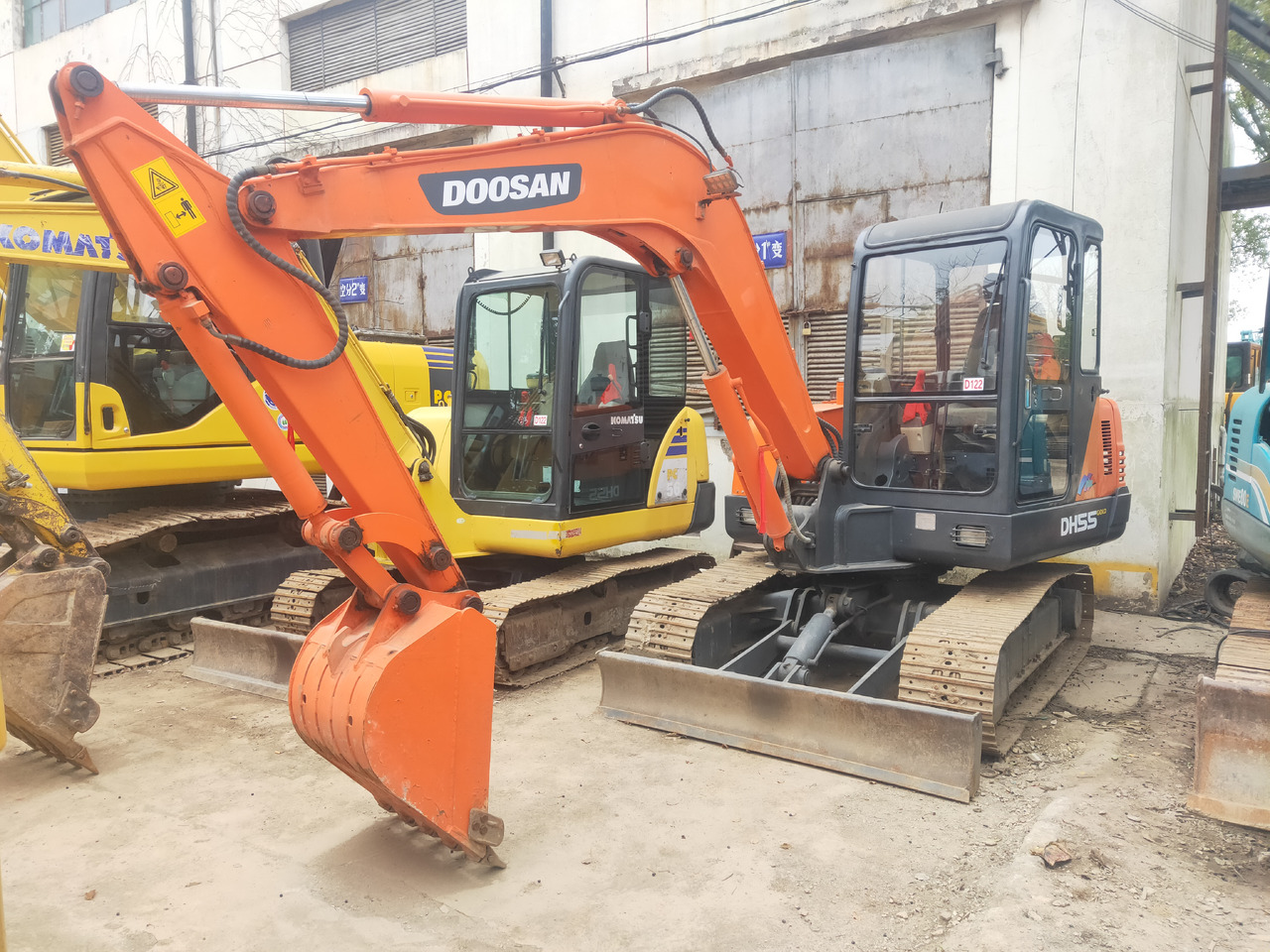 DOOSAN Mini Excavator DH5550 - Mini escavadeira: foto 1 DOOSAN Mini Excavator DH5550 - Mini escavadeira: foto 1