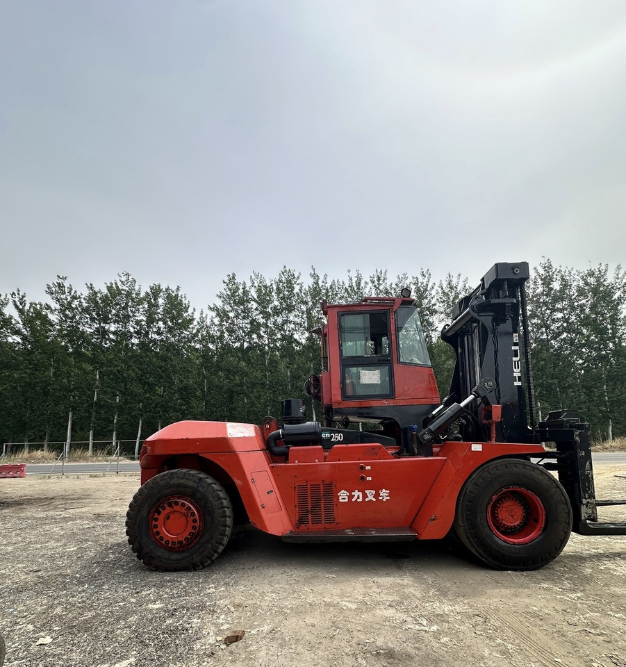 HELI Forklift 25ton Click for Discount - Empilhador a diesel: foto 4 HELI Forklift 25ton Click for Discount - Empilhador a diesel: foto 4