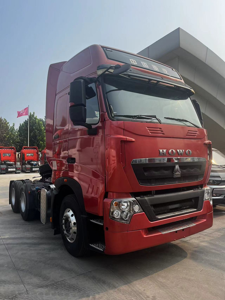 HOWO Truck Unit T7H 6*4 - Camião basculante: foto 3 HOWO Truck Unit T7H 6*4 - Camião basculante: foto 3