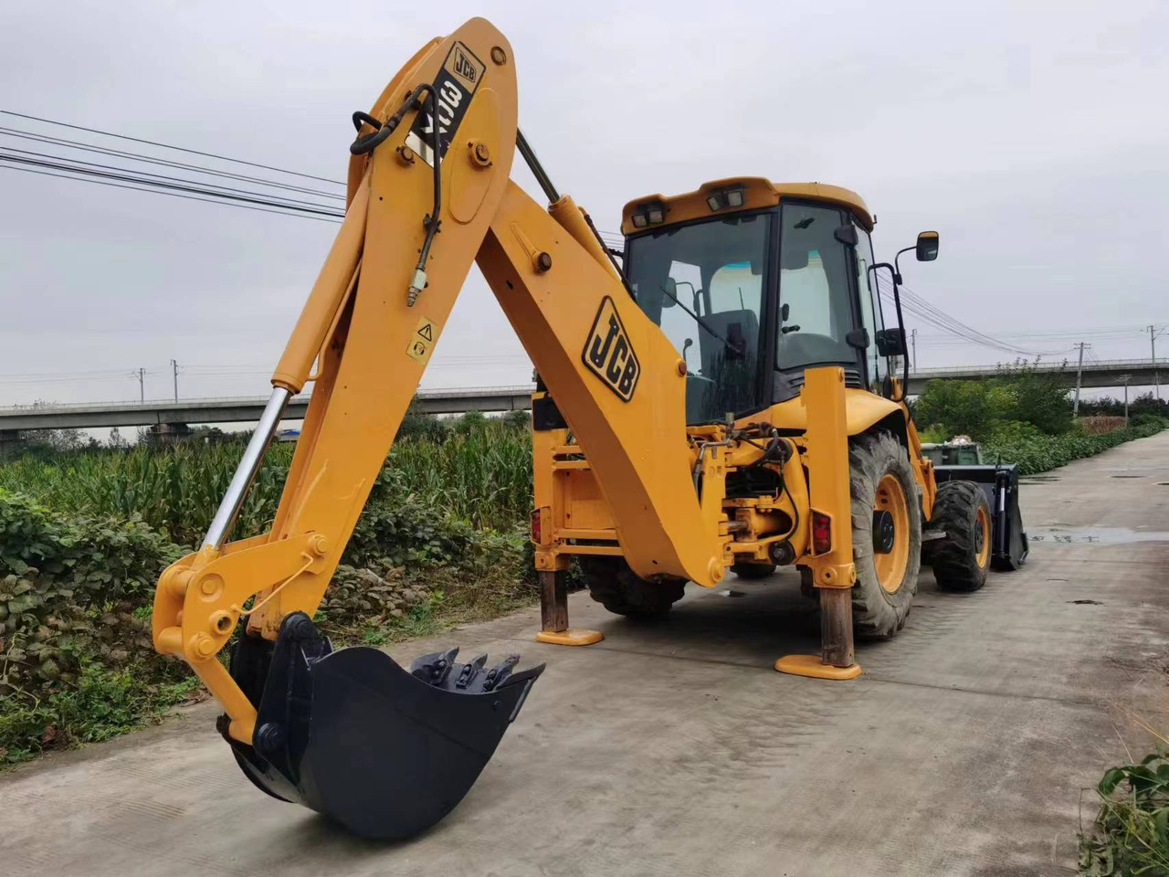 JCB Backhoe Loader 3CX Click Here for Discount - Retroescavadeira: foto 1 JCB Backhoe Loader 3CX Click Here for Discount - Retroescavadeira: foto 1