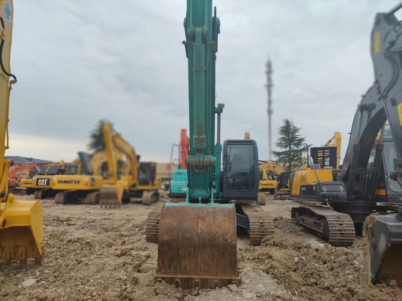 KOBELCO SK250 - Escavadora de rastos: foto 3 KOBELCO SK250 - Escavadora de rastos: foto 3