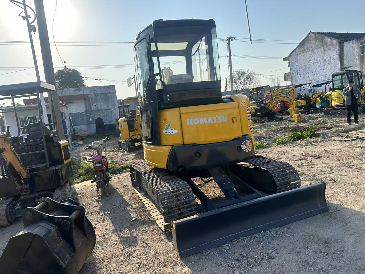 Komatsu PC40MR - Escavadora de rastos: foto 2 Komatsu PC40MR - Escavadora de rastos: foto 2