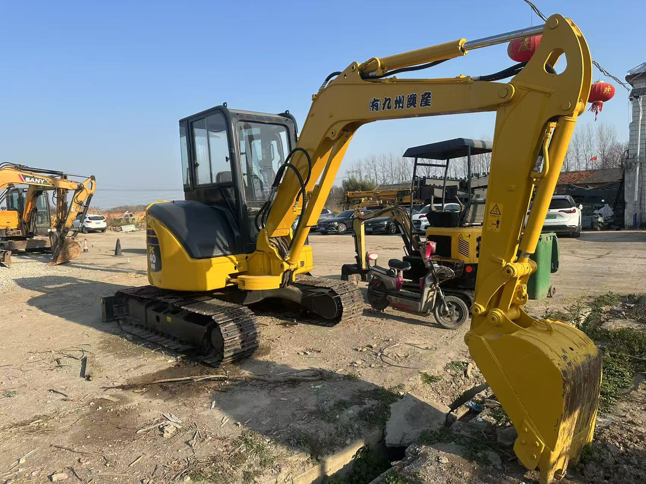 Komatsu PC40MR - Escavadora de rastos: foto 1 Komatsu PC40MR - Escavadora de rastos: foto 1