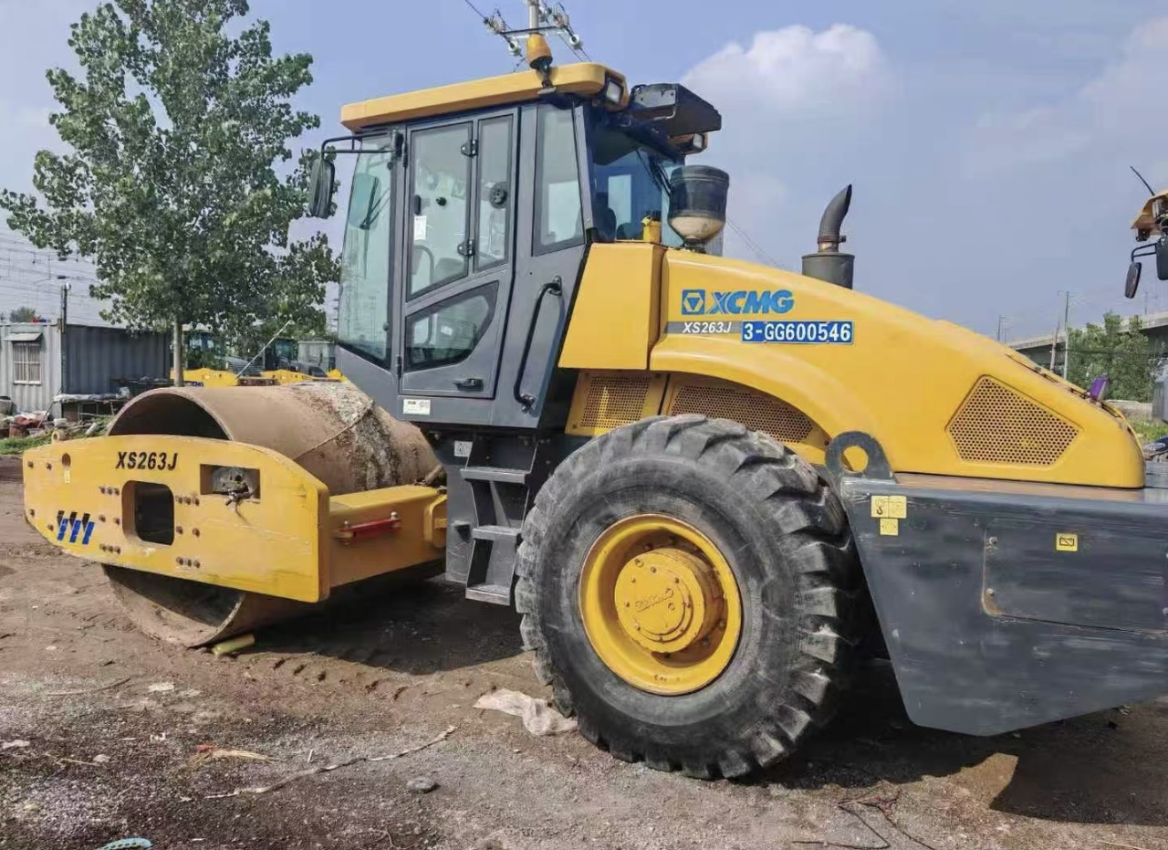 XCMG XCMG XS263J Original Road Roller Negotiable - Máquina de construção: foto 1 XCMG XCMG XS263J Original Road Roller Negotiable - Máquina de construção: foto 1