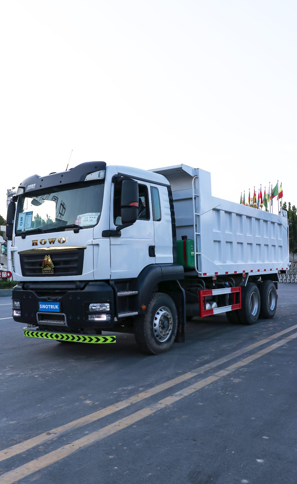 SINOTRUK Dump Truck 6x4 Click for Discount - Camião basculante: foto 1 SINOTRUK Dump Truck 6x4 Click for Discount - Camião basculante: foto 1